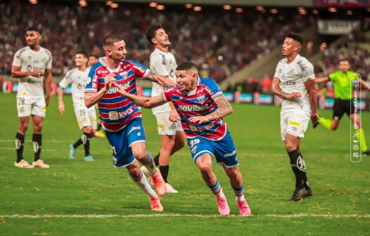 Fortaleza goleia o Santos e volta a vencer na Série A após quatro jogos