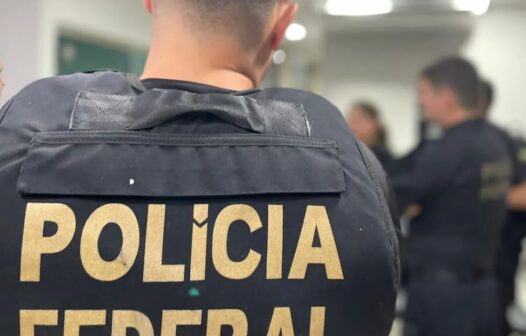 Colombiano suspeito de roubo milionário à joalheria é deportado para Fortaleza