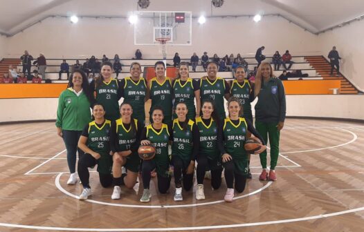 Cearense é destaque na estreia da Seleção no mundial de basquete master feminino