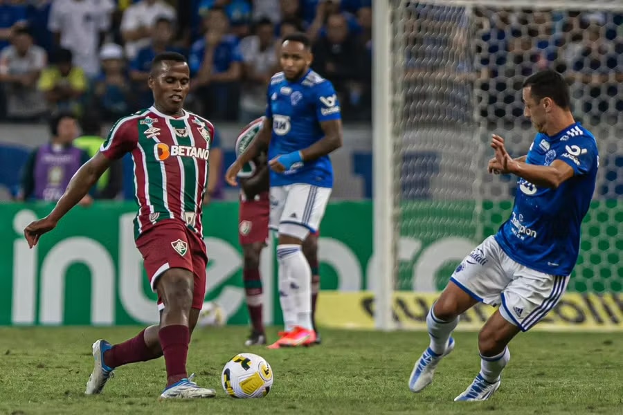 Brasileirão: Fluminense e Cruzeiro se enfrentam no Maracanã nesta quarta