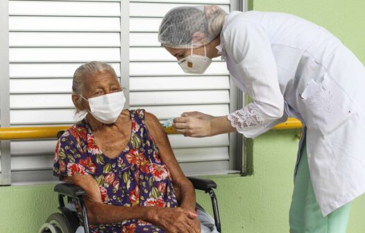 Aumento de idosos deve demandar maior aplicação de vacinas no Brasil