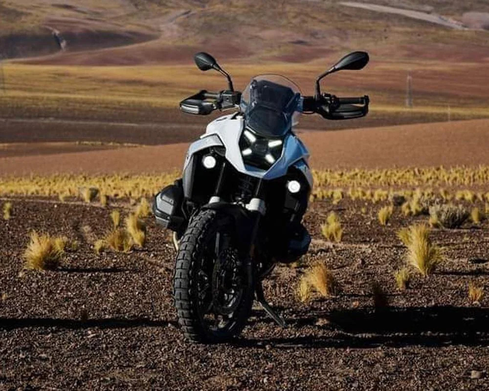 BMW R1300GS tem imagens vazadas no Reddit e mostram o novo conjunto óptico