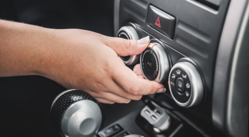 4 problemas comuns no ar-condicionado do carro durante o verão