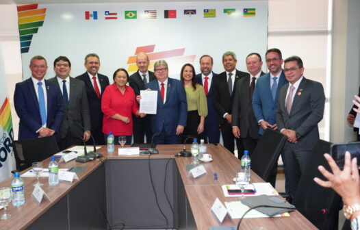 Ceará firma acordo com o Banco Mundial para cadeia do Hidrogênio Verde no Nordeste