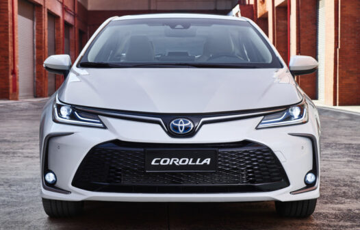 Corolla 2024 ganha poucas mudanças; saiba preços