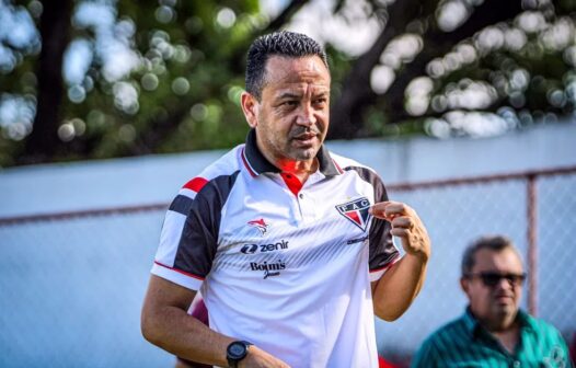 Paulinho Kobayashi deixa comando técnico do Ferroviário