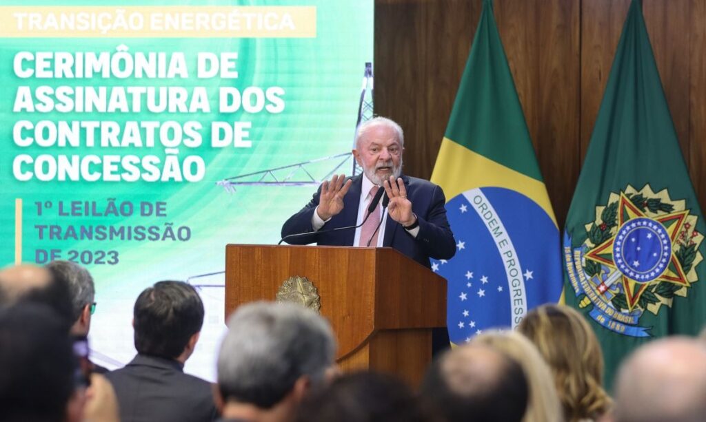 Lula enxerga Brasil como “imbatível” em transição energética