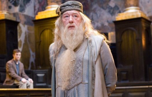 Morre Michael Gambon, segundo ator que fez Dumbledore em ‘Harry Potter’