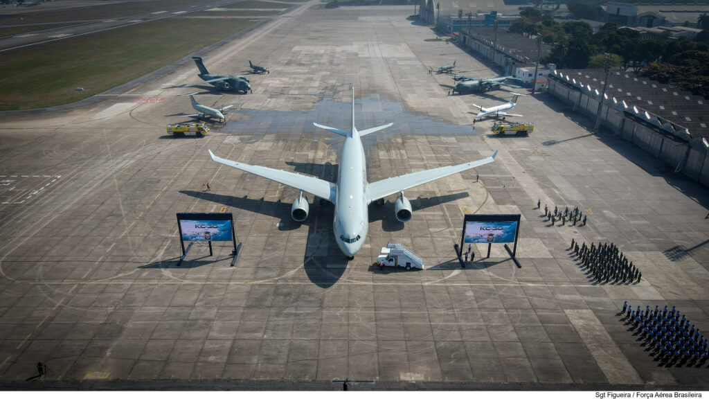 Avião da FAB sai hoje do Brasil para a repatriação de cidadãos