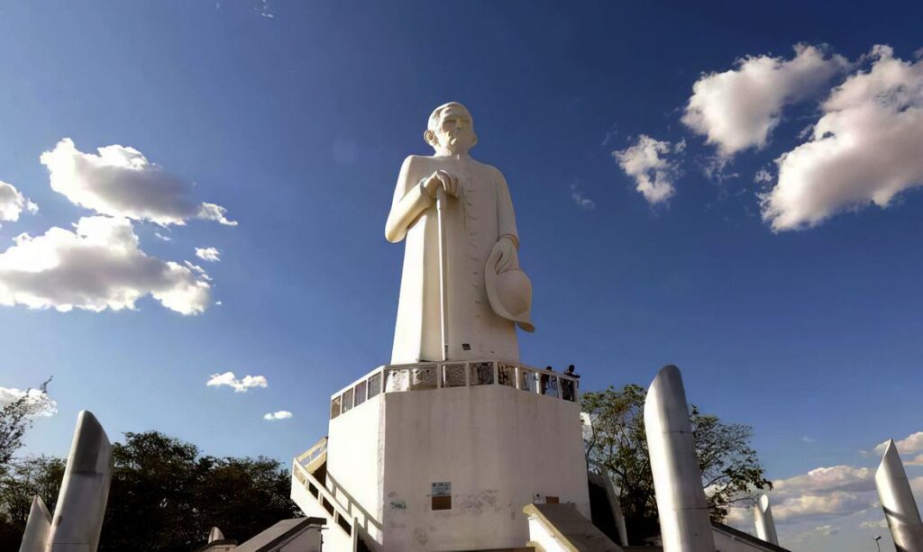 Padre Cícero Romão Batista entra no Livro dos Heróis da Pátria