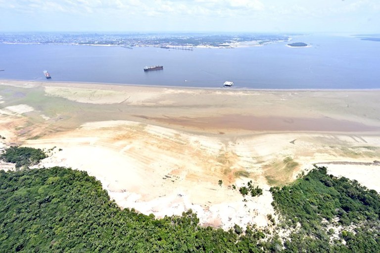 Antecipação do Bolsa Família beneficia 55 municípios do Amazonas afetados pela estiagem