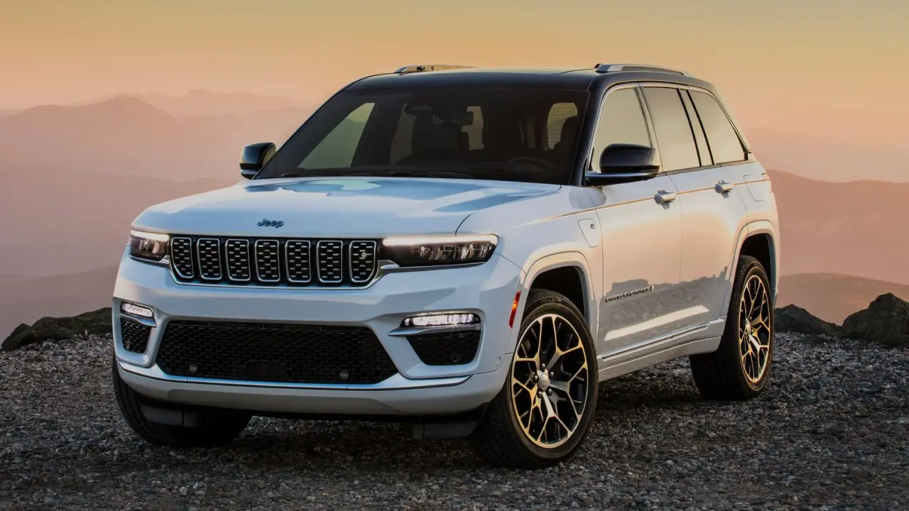 Jeep Grand Cherokee 4xe - Foto: Divulgação