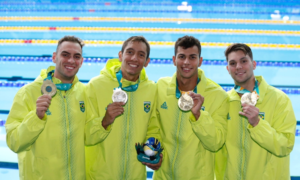 Pan de Santiago 2023: Brasil é ouro no revezamento 4×200 metros masculino