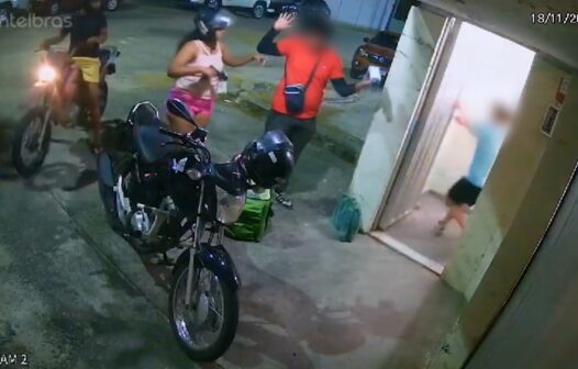 Assalto: Casal rouba motocicleta de entregador no Parque Manibura