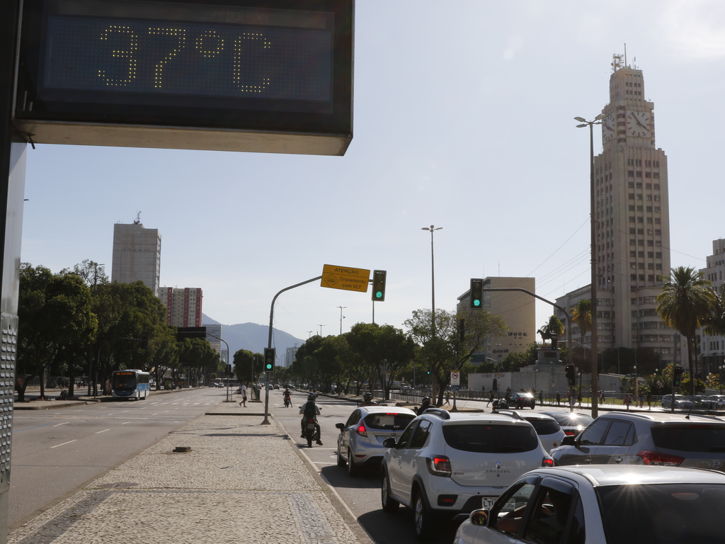 Calor: Brasil registra recorde de temperaturas pelo quarto mês consecutivo