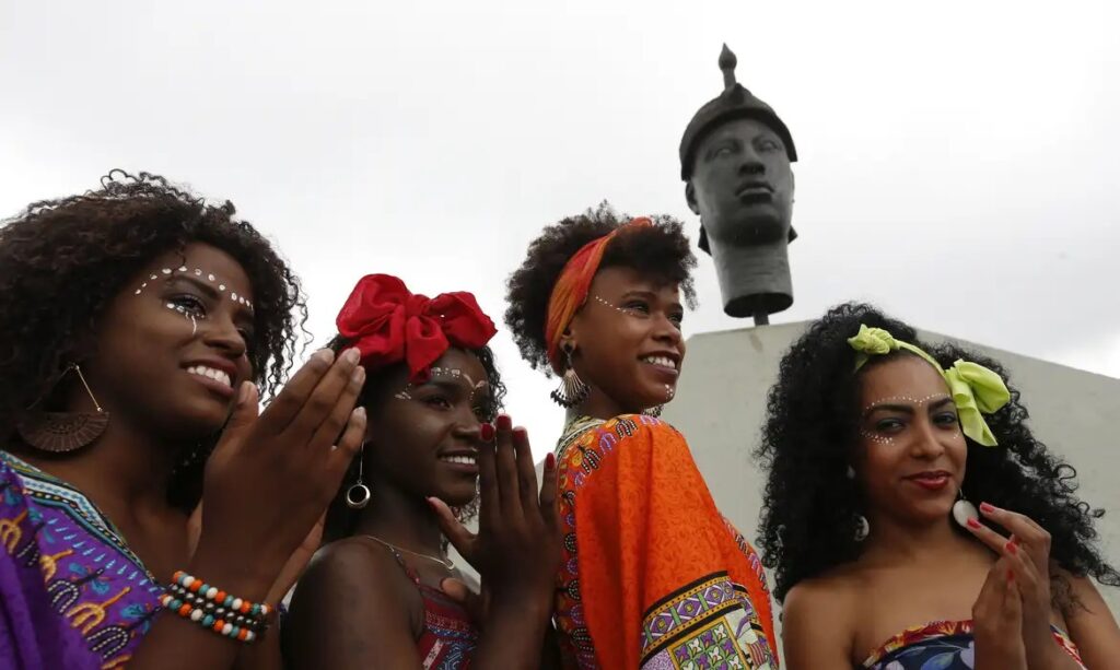 Aprovada urgência para proposta que torna feriado o Dia da Consciência Negra