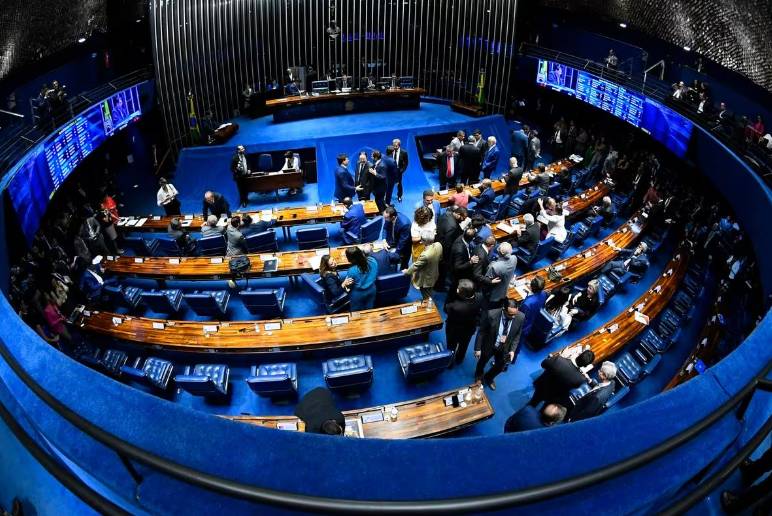 Reforma tributária é aprovada em dois turnos pelo Senado Federal