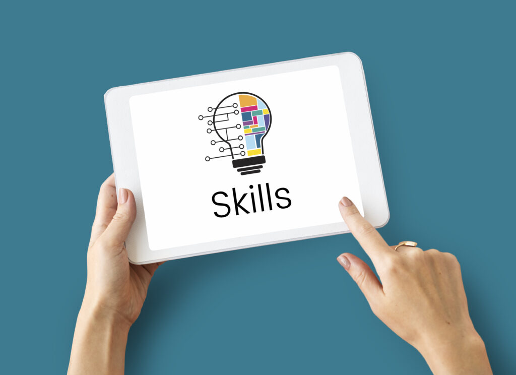 Primeiro Emprego: 5 soft skills essenciais que recrutadores buscam em candidatos sem experiência de trabalho