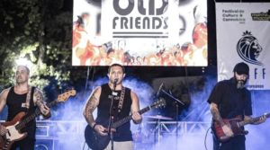 Banda Old Friends arregaça as mangas e vai a luta. 