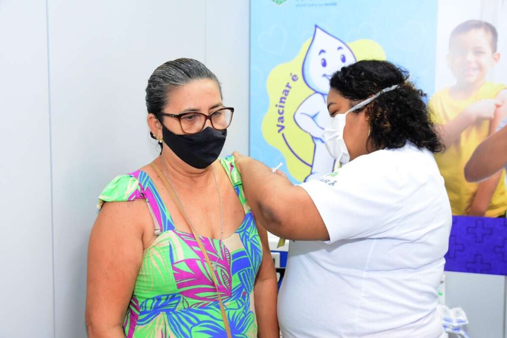Ceará intensifica vacinação contra a covid-19 a partir desta segunda-feira (4)