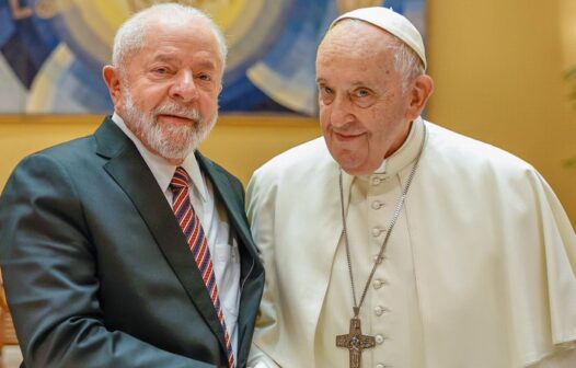 Nas redes, Lula parabeniza Papa Francisco, que completa 87 anos