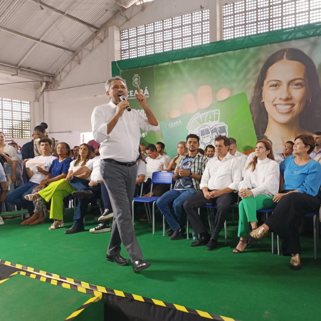 Enel corta energia da própria loja de atendimento no interior do