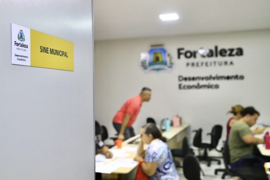 Sine Municipal oferta 1.682 vagas de trabalho em Fortaleza