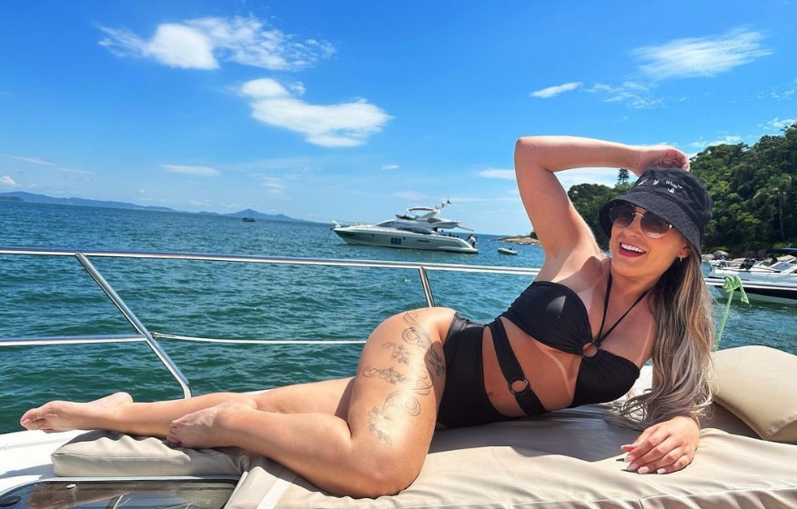 Andressa Urach anuncia pausa em vídeos íntimos para adultos