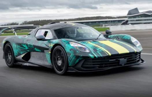 Aston Martin Valhalla em fase final de testes chega em 2024