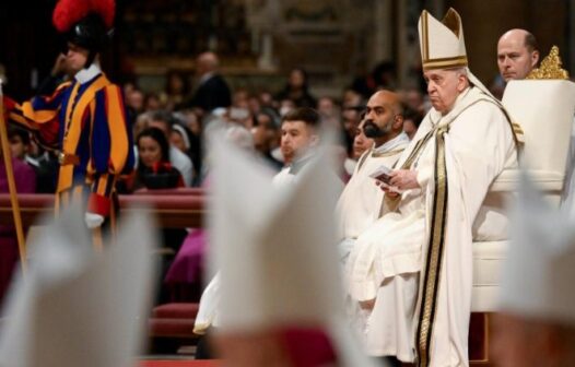 Papa Francisco fala de humildade e do grande amor de Deus para mudar a história