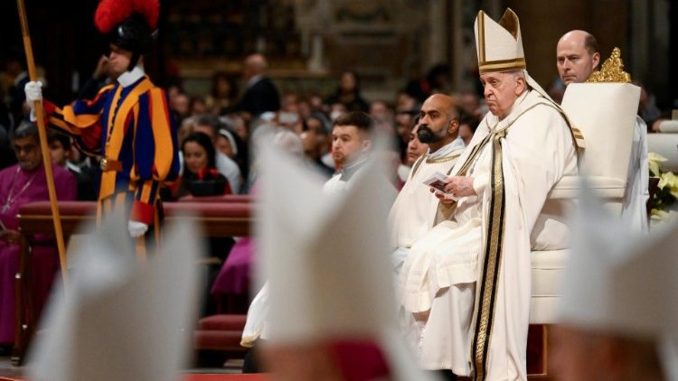 Papa Francisco fala de humildade e do grande amor de Deus para mudar a história