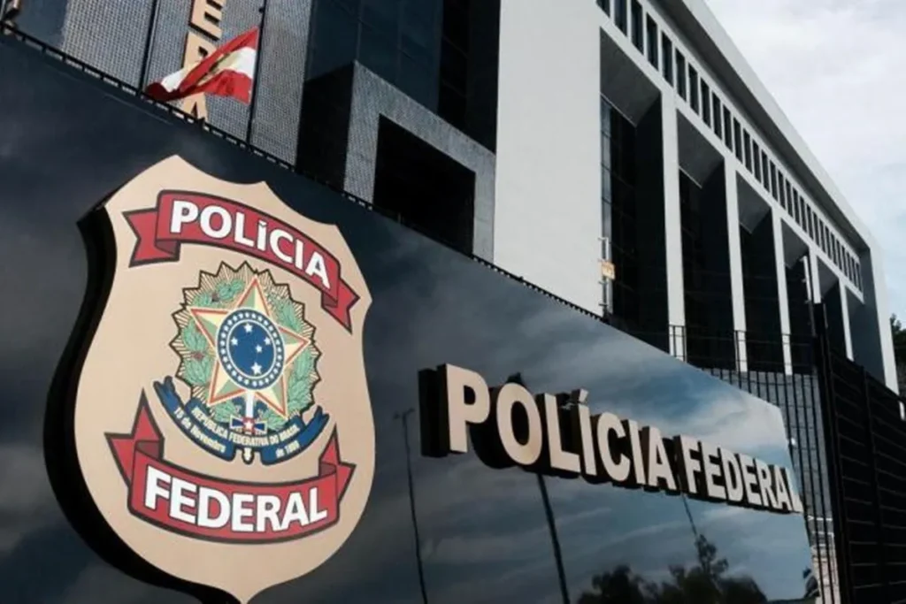 Delegados da Polícia Federal vão ganhar até R$ 41 mil após acordo com governo