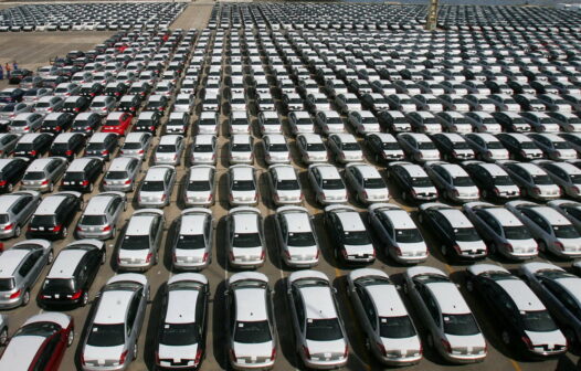 Média alta de vendas de carros em dezembro