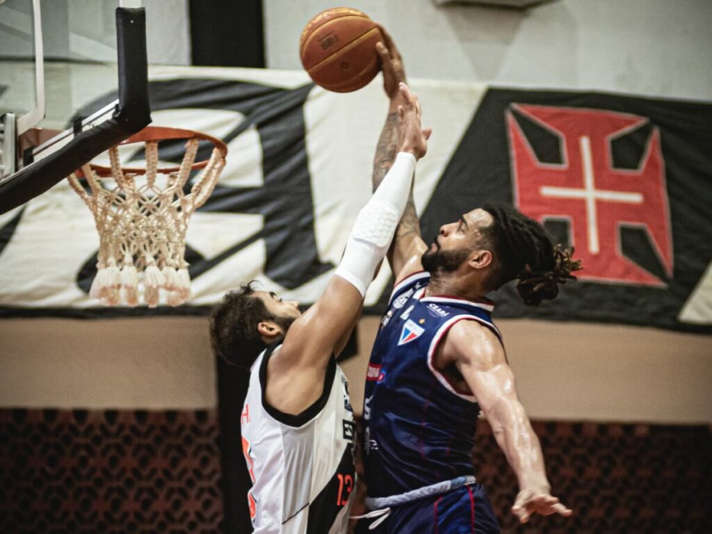 O Fortaleza Basquete Cearense fez um jogo que consiste em todos os períodos, equilibrando as ações diante a equipe carioca