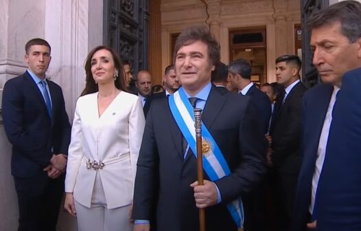 Javier Milei tomou posse hoje como presidente da Argentina