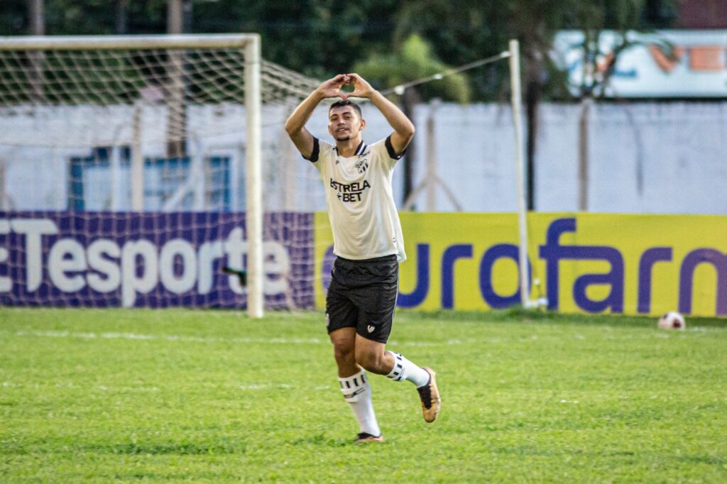 Ceará confirma nomes de jogadores da Copinha que vão integrar o elenco principal