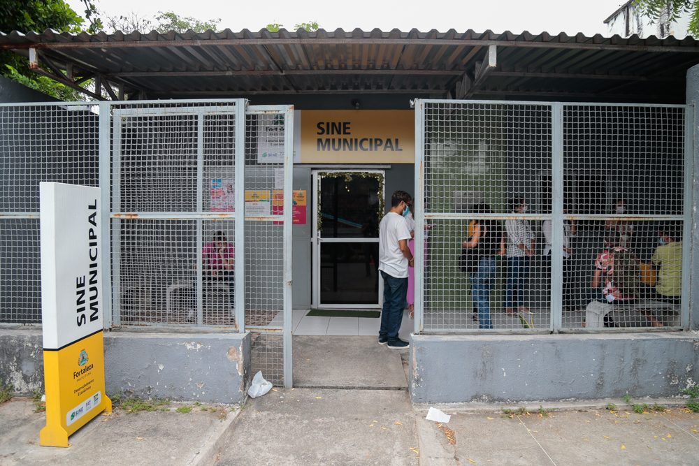 Sine Municipal oferta 1.955 vagas de trabalho em Fortaleza