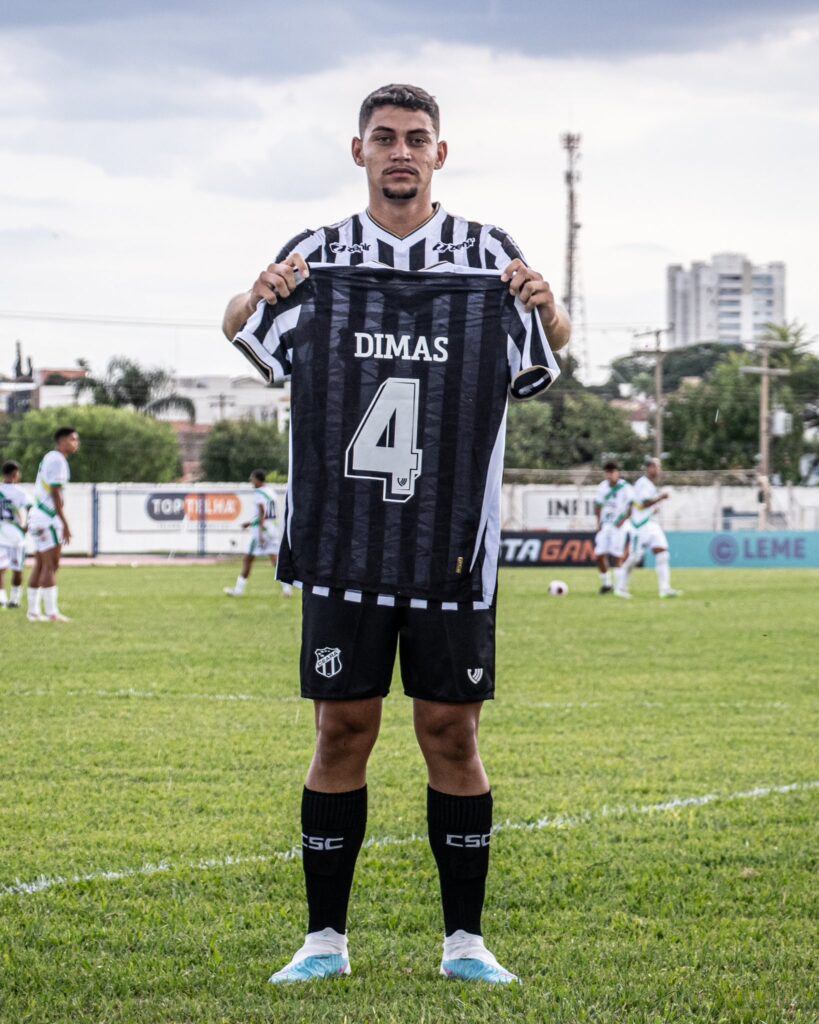 Dimas Filgueiras é homenageado na estreia do Ceará na Copa São Paulo