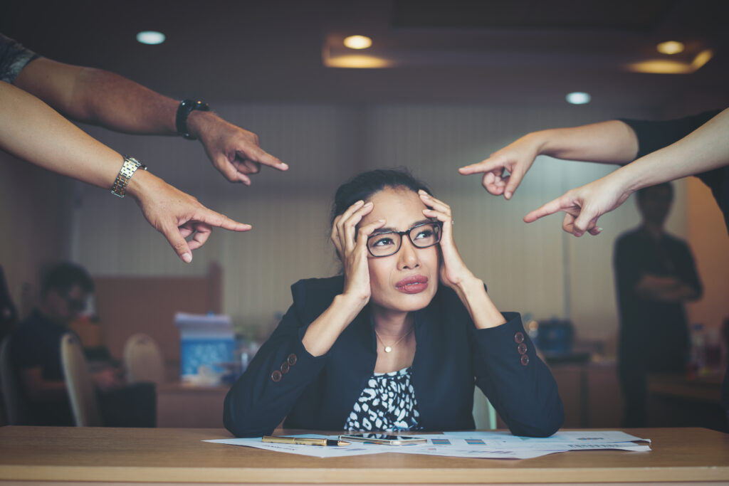 Como lidar com pessoas tóxicas no ambiente de trabalho?