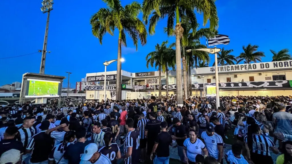 Público que viu a estreia do Ceará na sede é o dobro em relação aos que viram no estádio