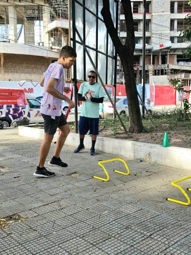 Fortaleza recebe 1ª edição da Corrida Autismo Run, na Avenida Beira Mar