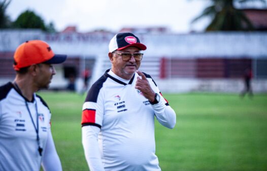 Com estreia de novo técnico, Ferroviário enfrenta o Atlético no PV