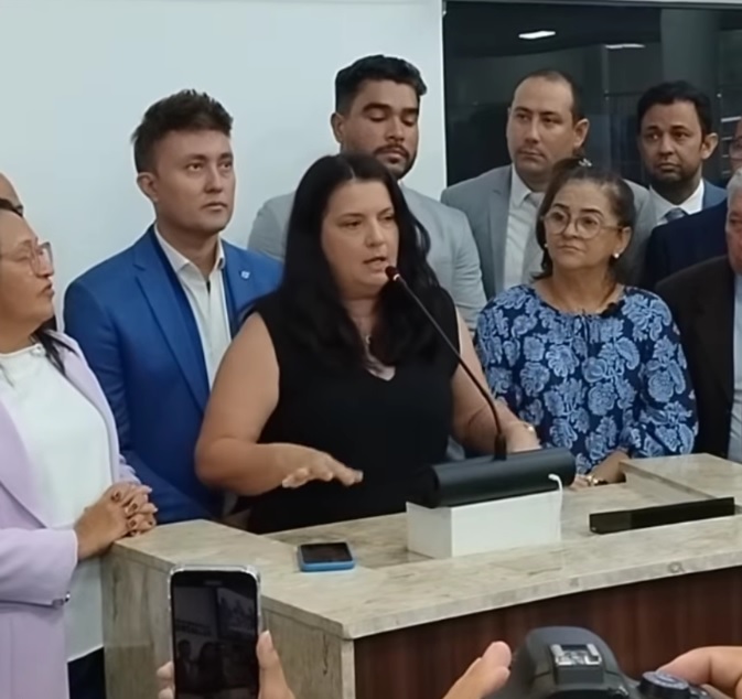 Câmara: Vereadora fala na tribuna sobre agressão cometida por colega