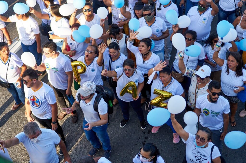 Maracanaú realiza Caminhada pela Paz em comemoração aos 41 anos da cidade