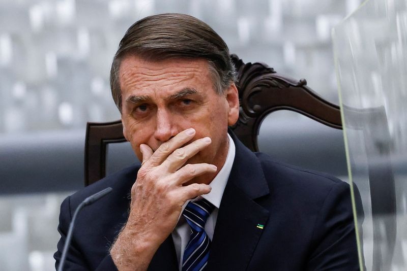 Polícia Federal liga Bolsonaro a esquema para desviar mais de R$ 6,8 milhões