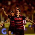 Pedro passa por cirurgia e Flamengo corre para ter Arrascaeta nas quartas da Libertadores