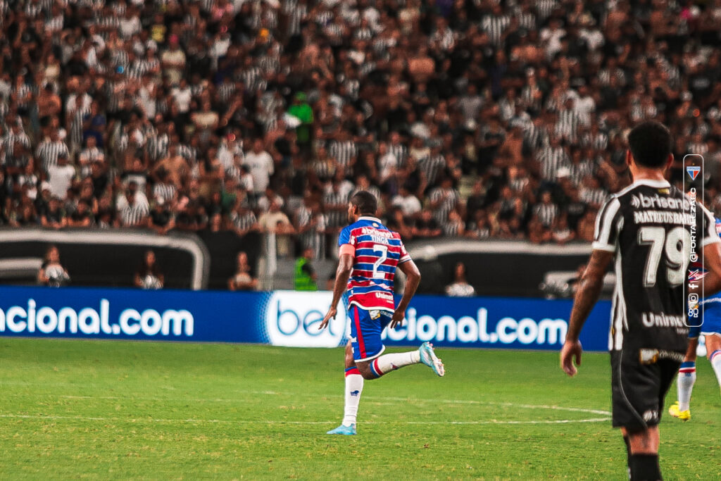 Com gol no último lance, Fortaleza e Ceará empatam em Clássico-Rei eletrizante