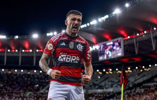 Arrascaeta pode ser a surpresa do Flamengo para duelo com o Corinthians no Brasileiro