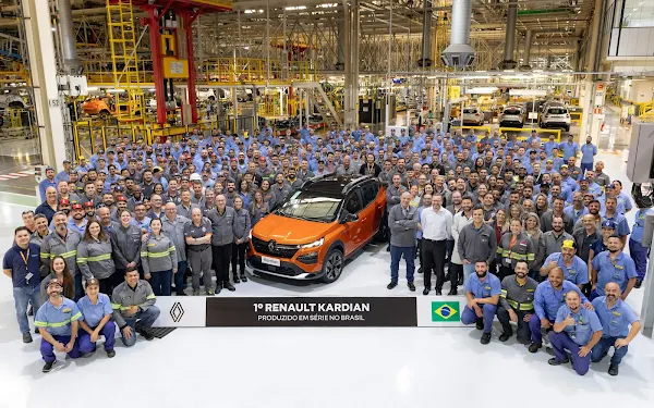Renault Kardian entra em produção e começa as entregas em março