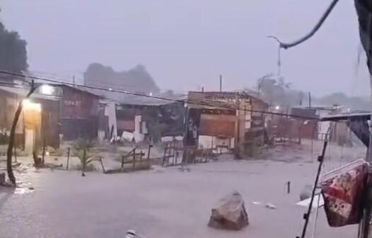 Fortaleza registra segunda maior chuva da história no sábado de Carnaval